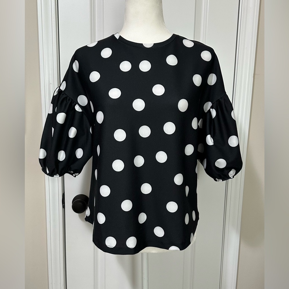 Zara Black and White Polka Dot Puff Sleeve Blouse